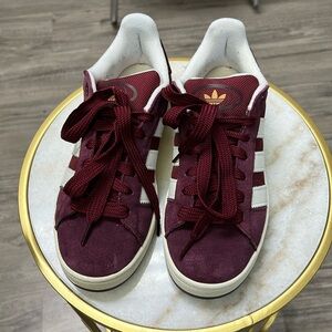 Adidas Campus 00S Unisex sneakers. Excellent gently used condition.